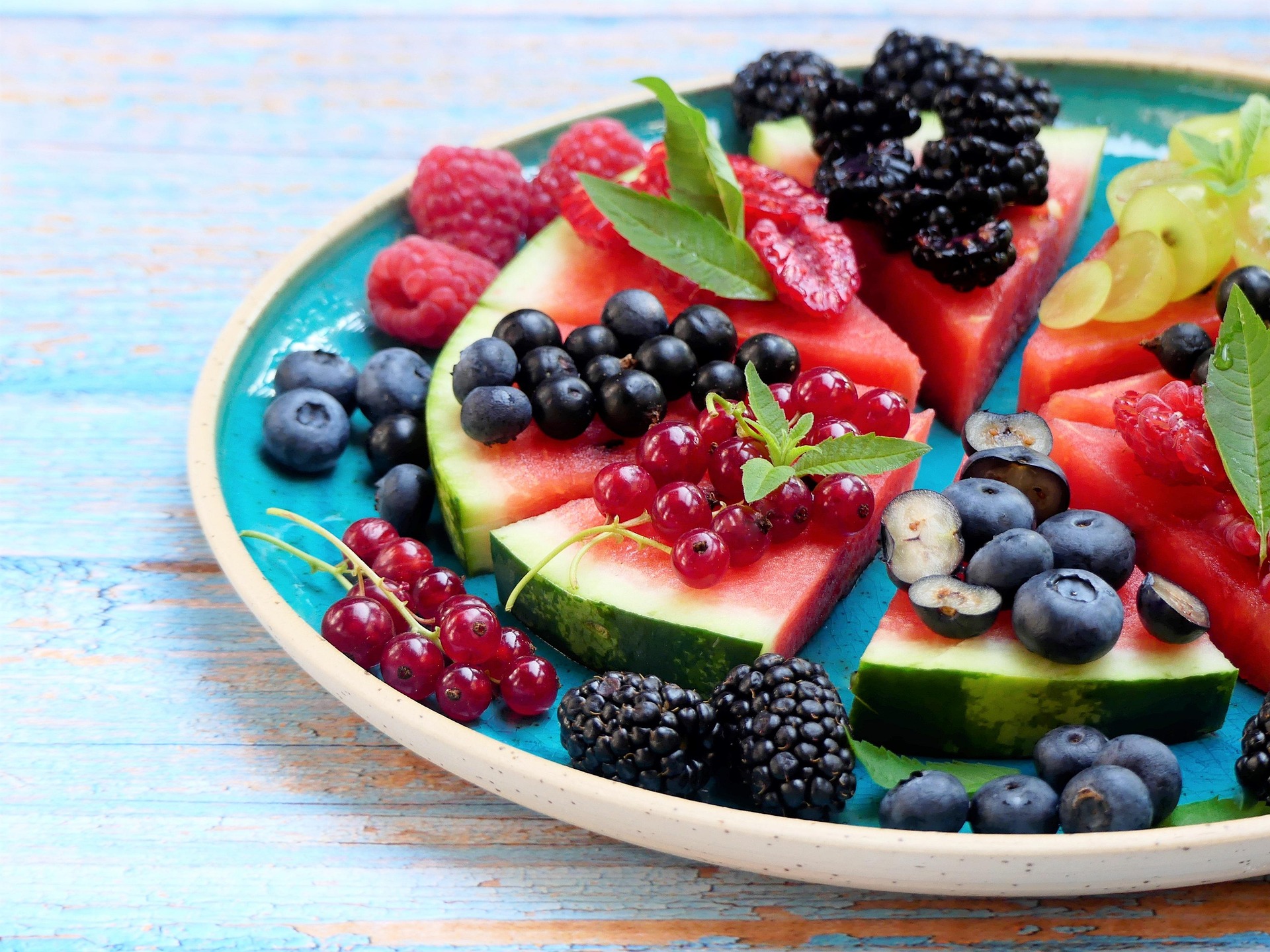 “Citrus fruits and herbal elements symbolizing natural daily immune system support.”